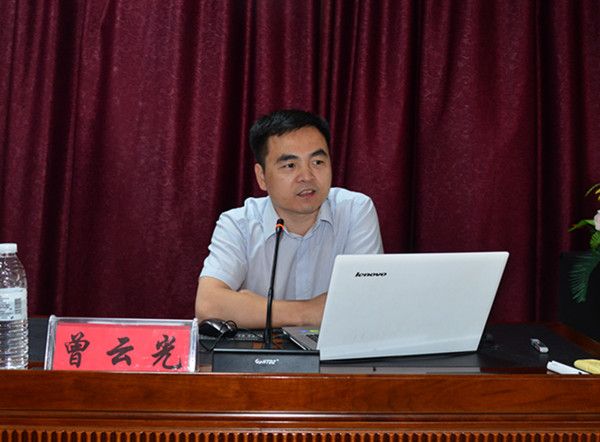 河北省卫生健康系统健康扶贫政策培训暨现场观摩会 在